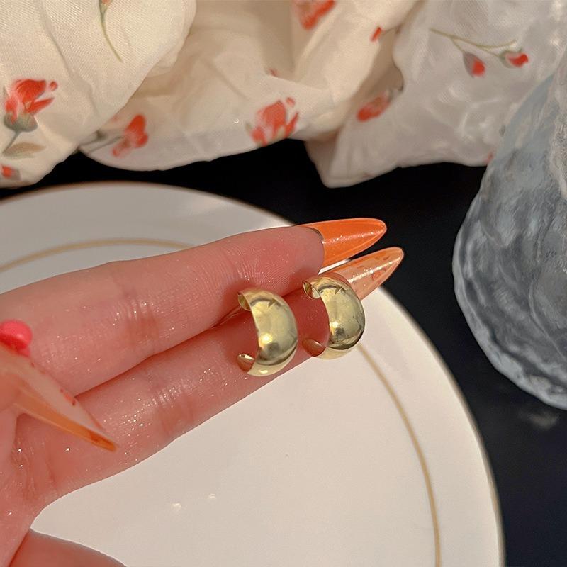Gold Ring Earrings Women's Ear Buckles Light Luxury High-end Earrings Autumn and Winter Ring Earrings