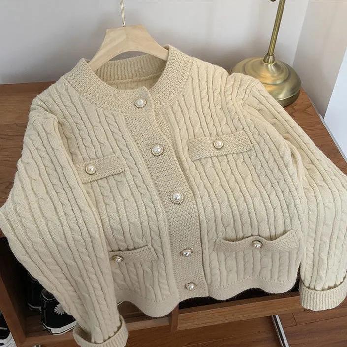 Short Knitted Cardigan Women's Solid Color Pearl Button Warm Coat Short Top New Fashion Simple Casual Commuting Spring Autumn