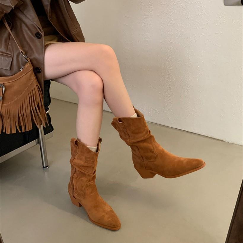 Coarse heel French retro pointed western cowboy short boots women's boots new in autumn and winter 2025