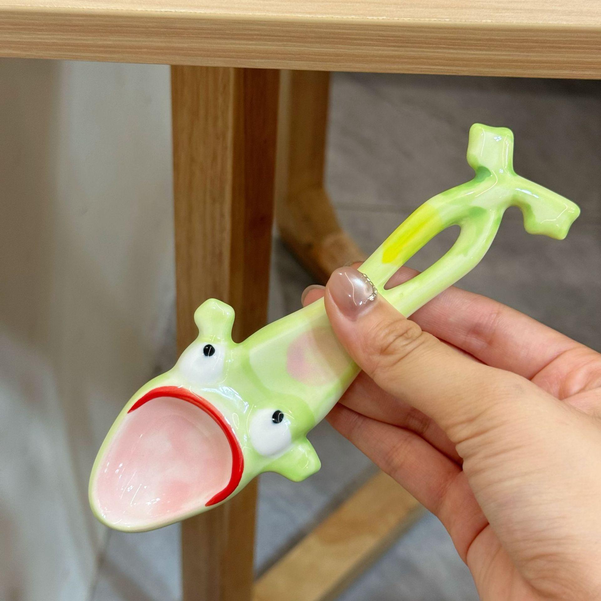 Креативная лягушка ложка керамическая длинная ручка бытовая студенческая высокая ценность есть суп десертная ложка смешная милая ручная роспись