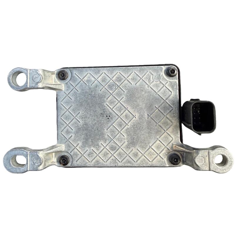 Front Adaptive Cruise Control Module Sensor 28438-5EA5C 284385EA5C is suitable For Versa 2021-2025