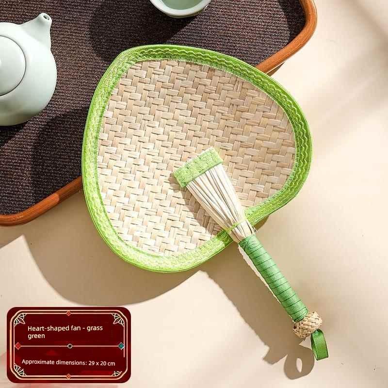 Summer Hand-Woven Traditional Baby Mosquito-Repelling Fan for Children