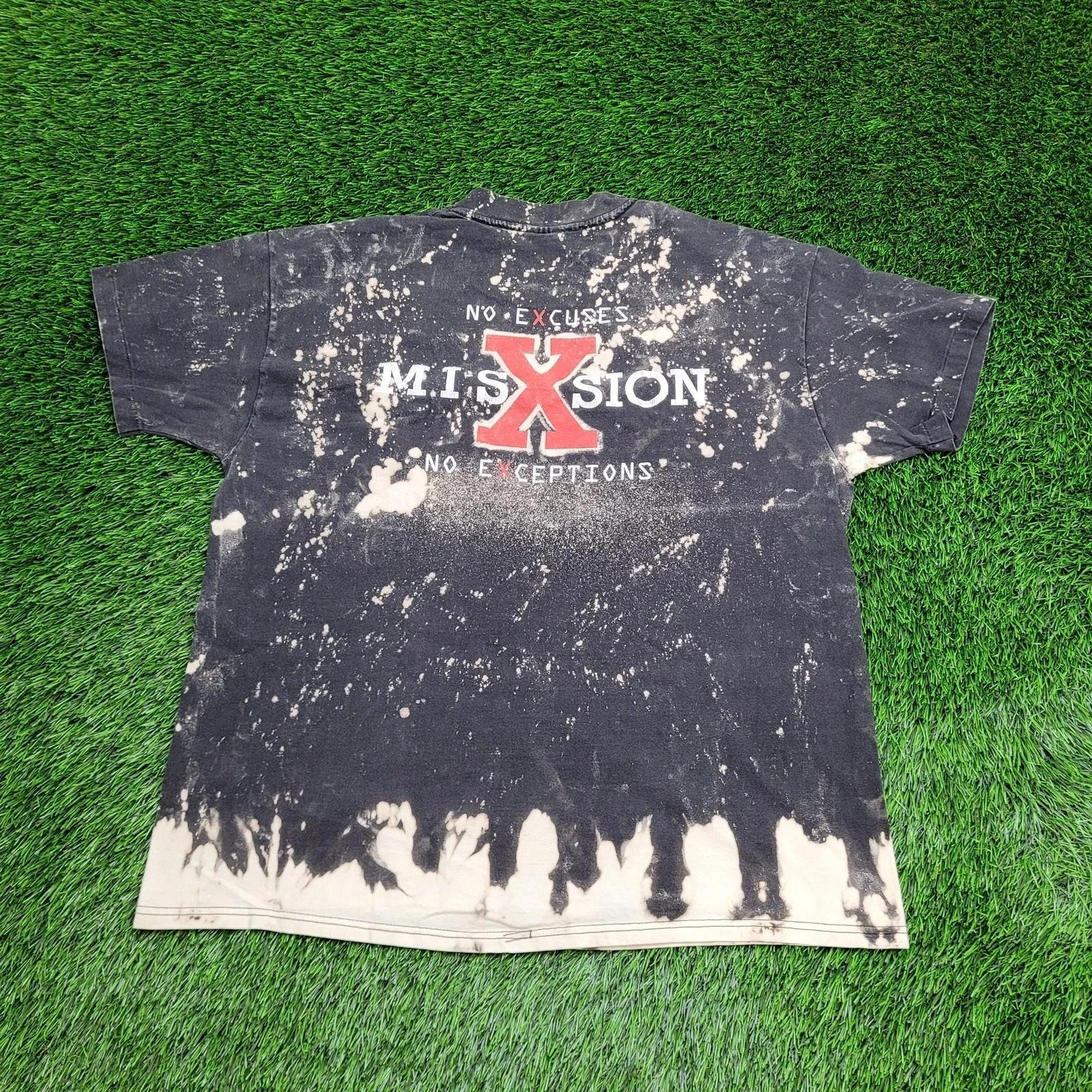 

Винтажная футболка Mission X 90-х годов, statement, размер XL, 23x27, выбеленная, черная, с огненным пламенем 3XL