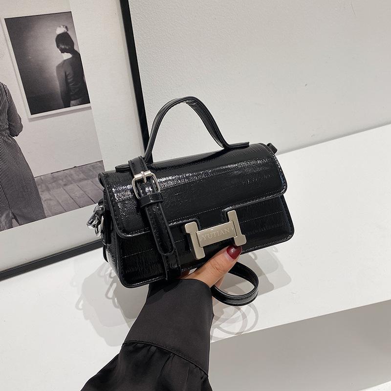 Bag New Popular Small Bag High Fashion Shoulder Crossbody Bag Versatile Storage Mini Handbag Women