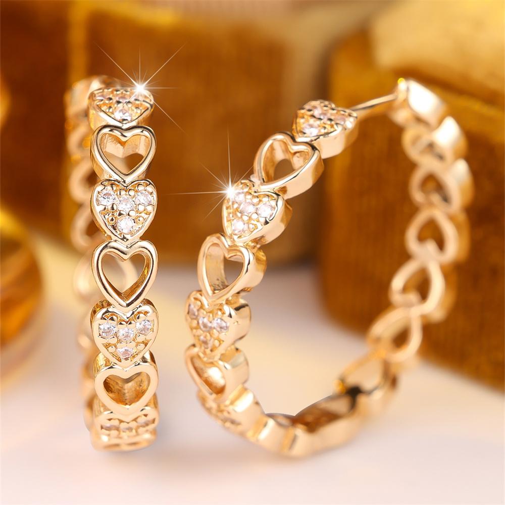 Vintage Hollow White Zircon Small Stone Love Heart Hoop Earrings For Women Gold Color Ear Buckle Wedding Jewelry Versatile Gifts