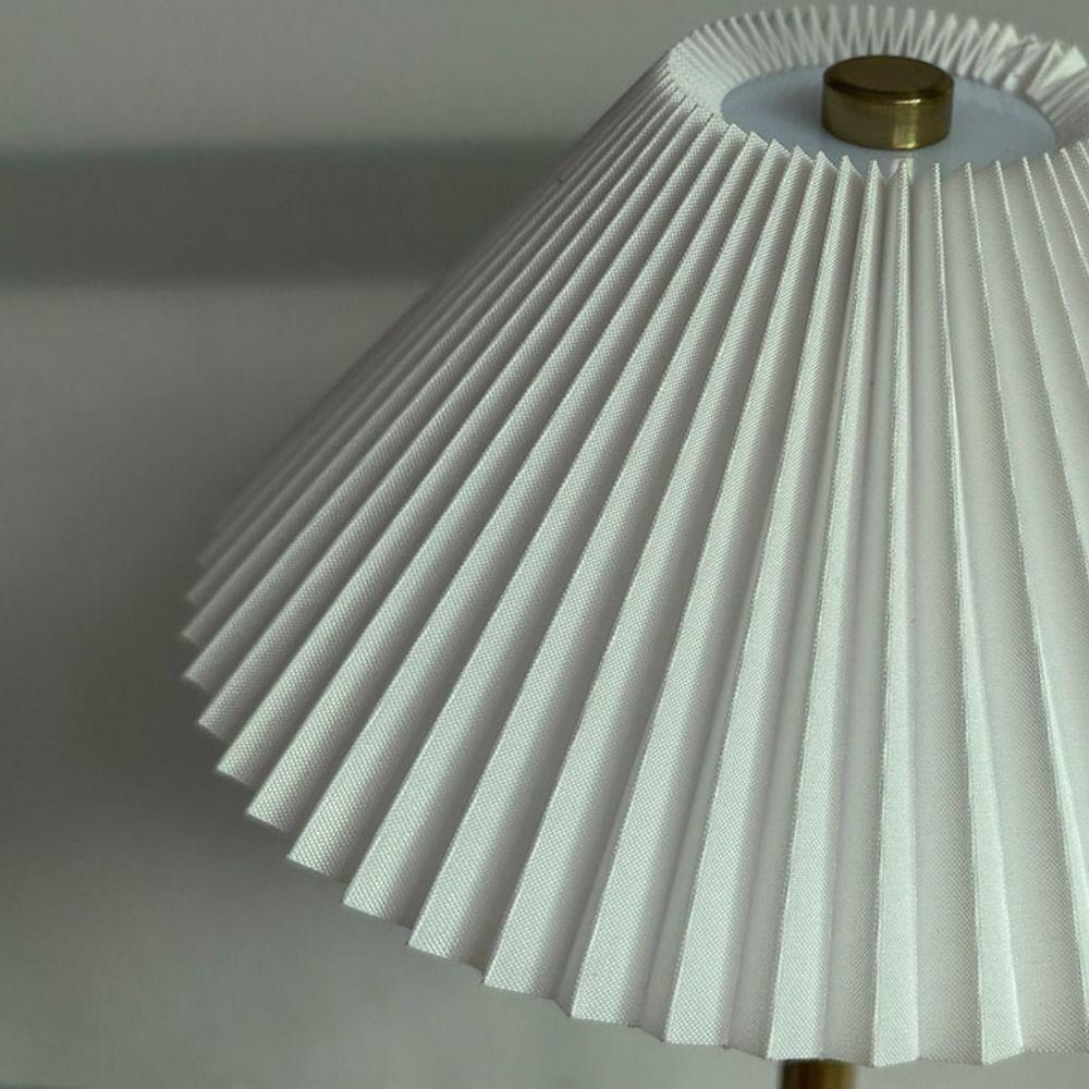 Pastoral Style Touch Bedside Lamp Metal Base Bedside Ambient Light Pleated Desk Lamp  Living Room