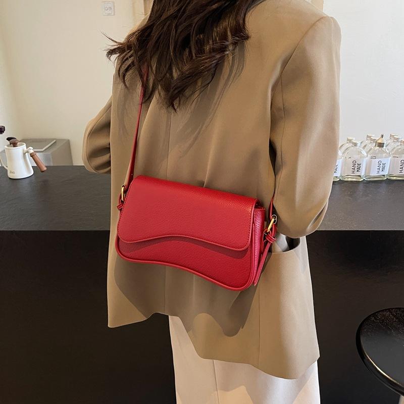 Bag Women 2025 New Fashion Textured Lychee Pattern Small Square Bag Simple Commuter Versatile Shoulder Crossbody Bag