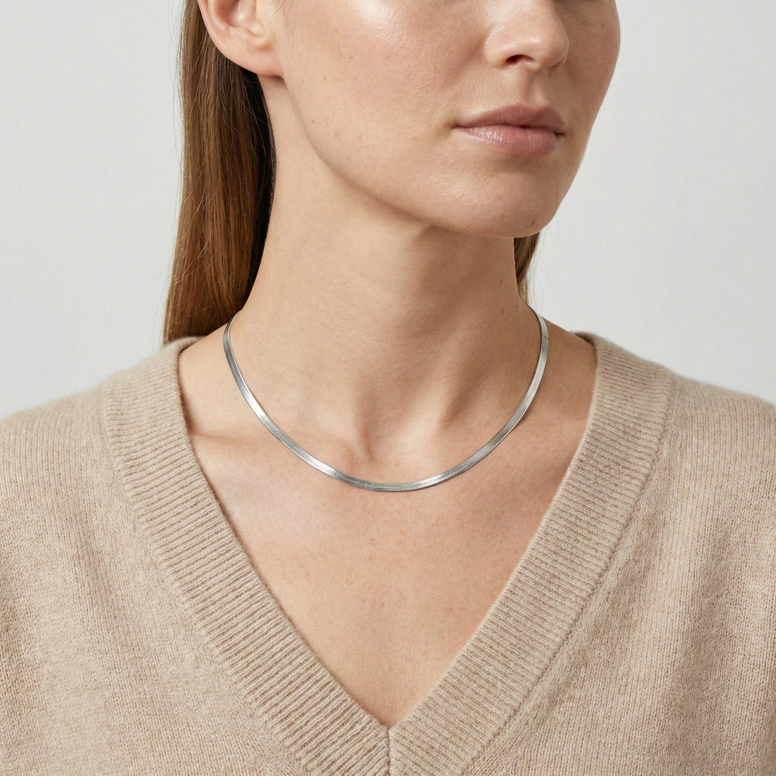 

Vnox 18K Gold Plated Blade Flat Snake Chain Necklaces, Stainless Steel Blade Choker Anti-allergy Jewelry Gift for Women Girls