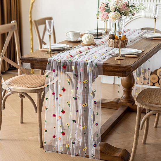 Květinová výšivka Běhoun na stůl Vyšívaný květinový tylový běhoun na stůl Jarní letní běhoun na stůl