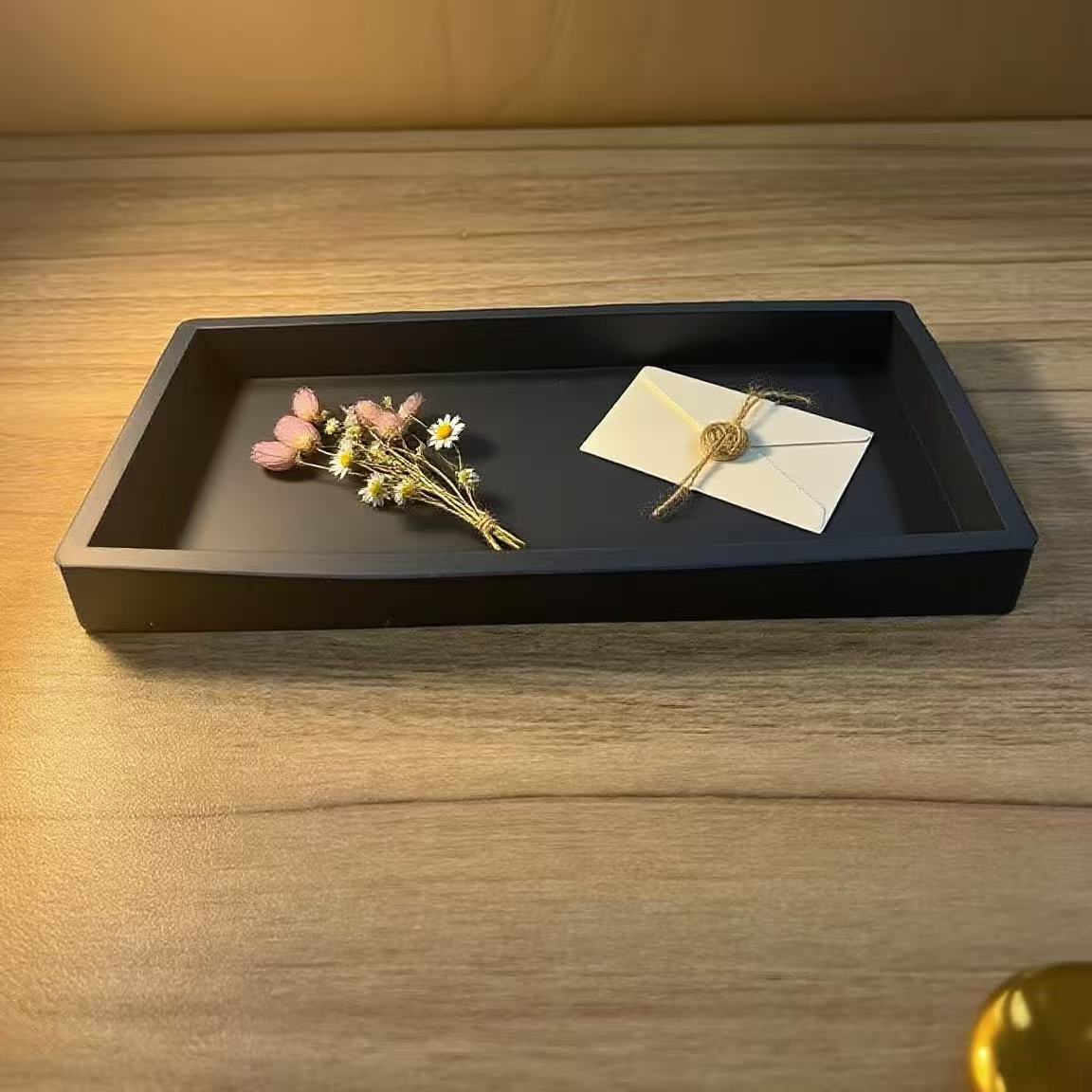 

Hand Sanitizer Shampoo Storage Tray Silicone Tray for Bathroom Countertops Jewelry Display Tray for Decorative Storage M чорний