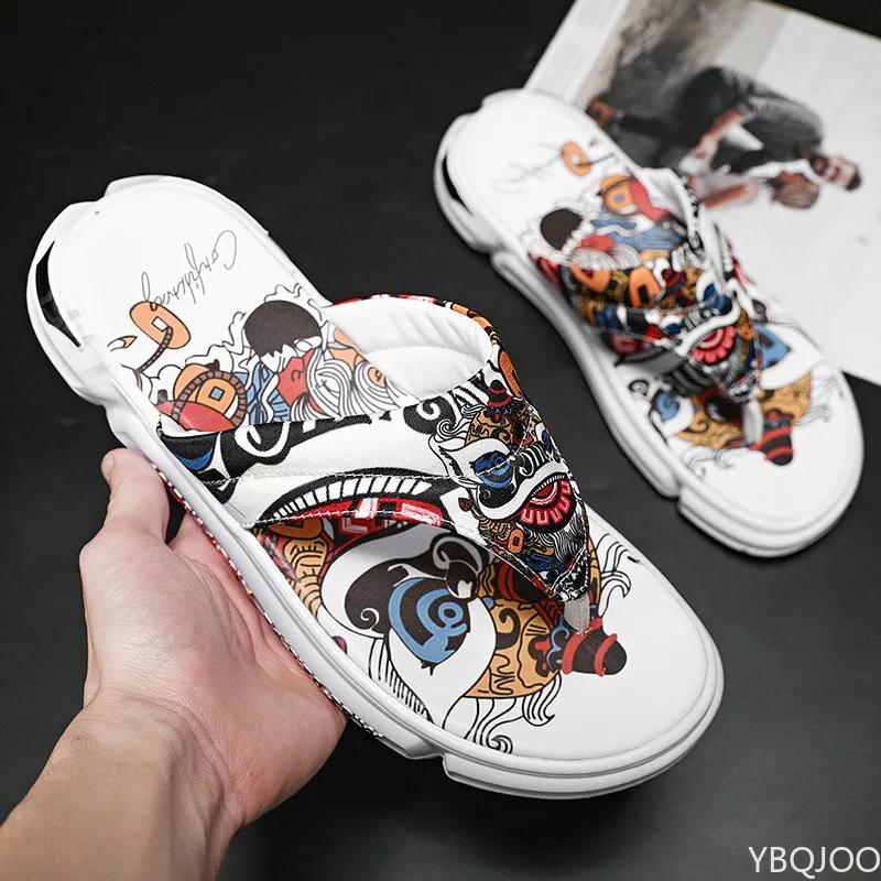 New Men's Slippers Non-slip Wear-resistant Beach Shoes Personalized Embroidery Fashion Men Slippers Outdoor Leisure Sandals