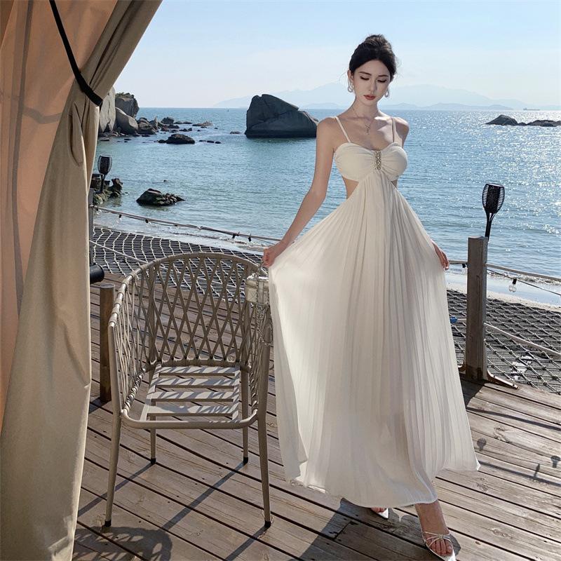 Heavy Industry Diamond Ornament Tube Top Suspender White Hollow Pleated Floor Mopping Dress Venus Dress Vacation Dress