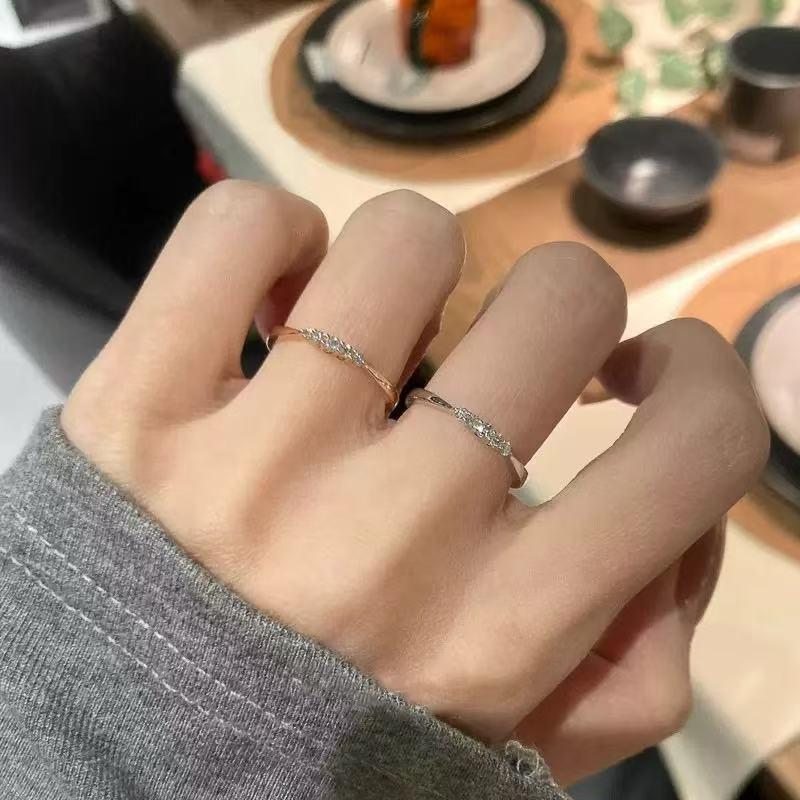 Starry Sky Adjustable Diamond Ring for Women - Elegant, Fashionable, and Exquisitely Designed.