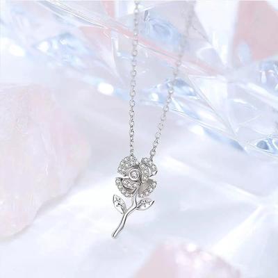 Collier en argent sterling S925 rose pour femme, design luxueux et tendance à prix abordable