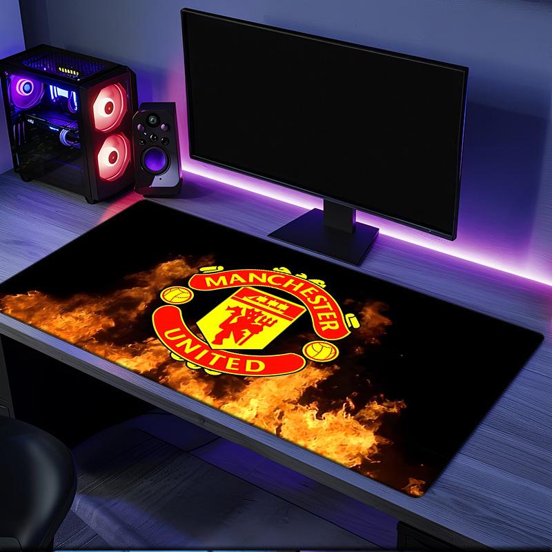 Manchester Crest Mouse Pad, Rubber Base, Mouse Pad for Gamers and Office Use, Gaming Desk , Easy To Clean Mat Christmas Fan Gifts