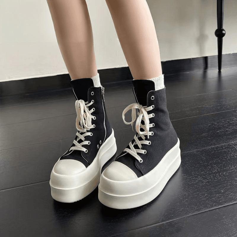 Fashion thick-soled heightening shoes for girls are trendy and cool in summer, new lace-up muffin board shoes for women with skirts, niche short boots