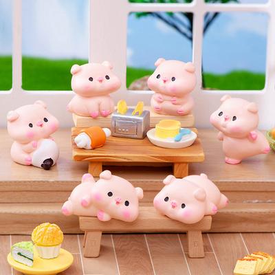 Niedliches Gourmet-Schwein Ornament Cartoon Schweinchen Figur Auto Schreibtisch Dekoration Mikro Landschaft Puppenhaus Miniatur Spielzeug