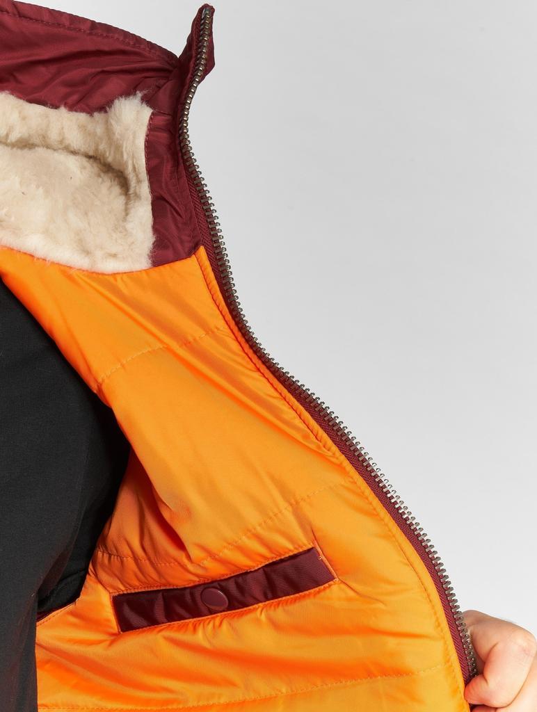 Alpha Industries MA-1 Hooded (158104) бордовая зимняя куртка (158104-184)