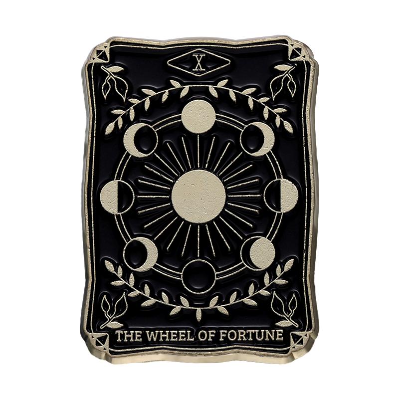 Schwarze Tarot Emaille Pins Custom Sonne Mond Sterne Dunkle Hexe Broschen Reversabzeichen Punk Gothic Schmuck Geschenk für Freunde