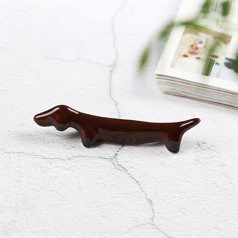 1Pcs Cute Ceramic Dachshund Dog Chopsticks Holder Spoon Forks Knife Rest Stand Lovely Rack Stand Tableware