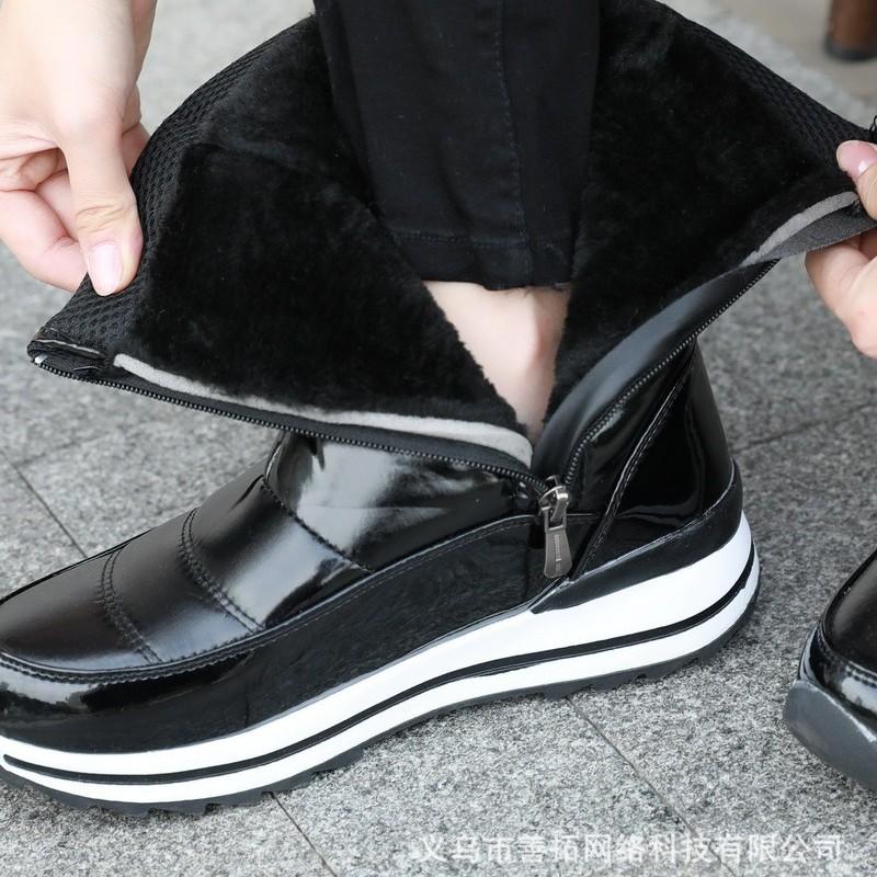 Women's winter thickened padded waterproof comfortable warm anti cold lightweight hiking waterproof non-slip thick sole mid-calf snow boots