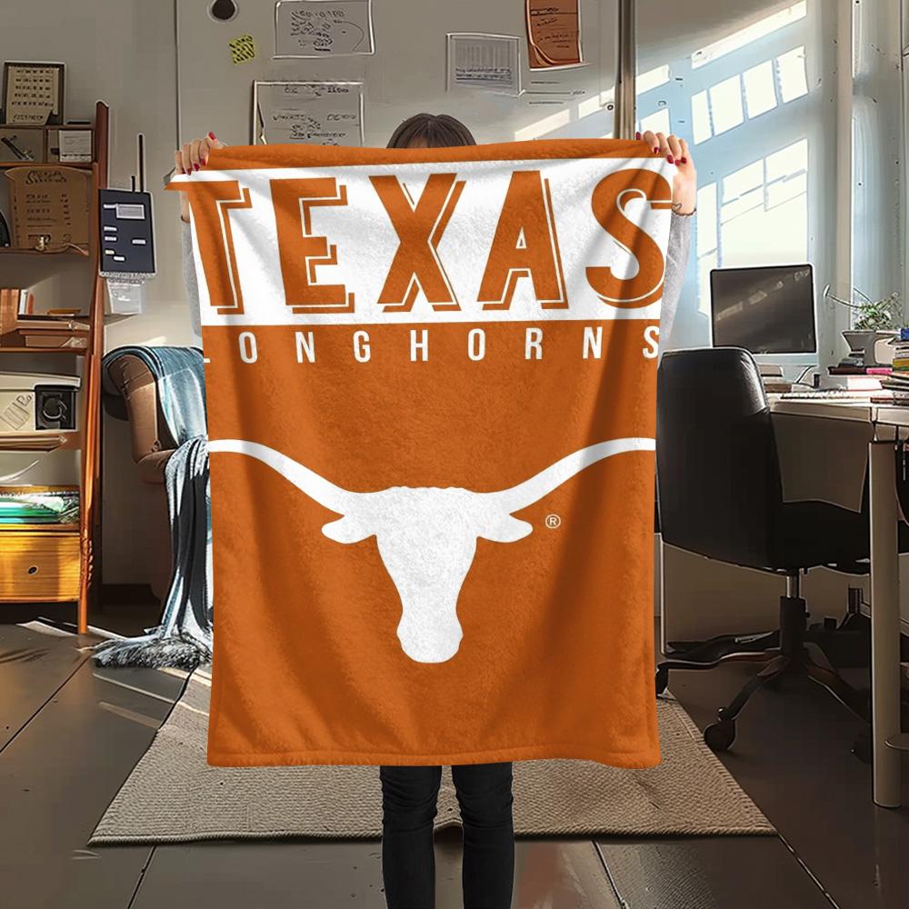 Texas Longhorns Print Flannel Blanket High Quality Warm Comfortable Cover for All Seasons Perfect for Gifts Home Decor