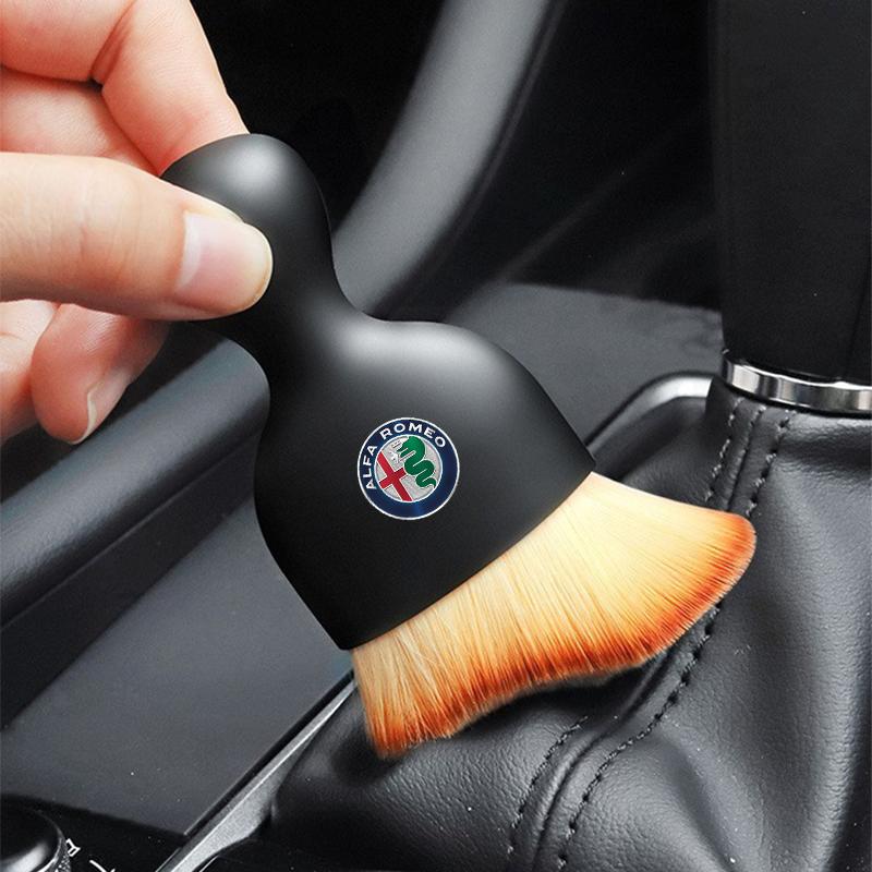 Brosse Douce Nettoyage Voiture Tableau de Bord Sortie d'Air Espace Siège Outils Anti-Poussière Pour Alfa Romeo Giulietta Mito 159 Giulia Stelvio 156 147 Tonale