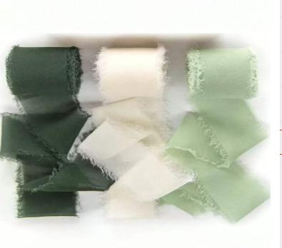 

Hand- frayed chiffon ribbon C, green, 3pcs One Size золотой