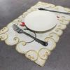 Neuer Esstisch Tischmatte Polyester bestickter Stoff Weihnachtsblume Kerzenmuster Westliches Essen Matte Weihnachtliches Platzset