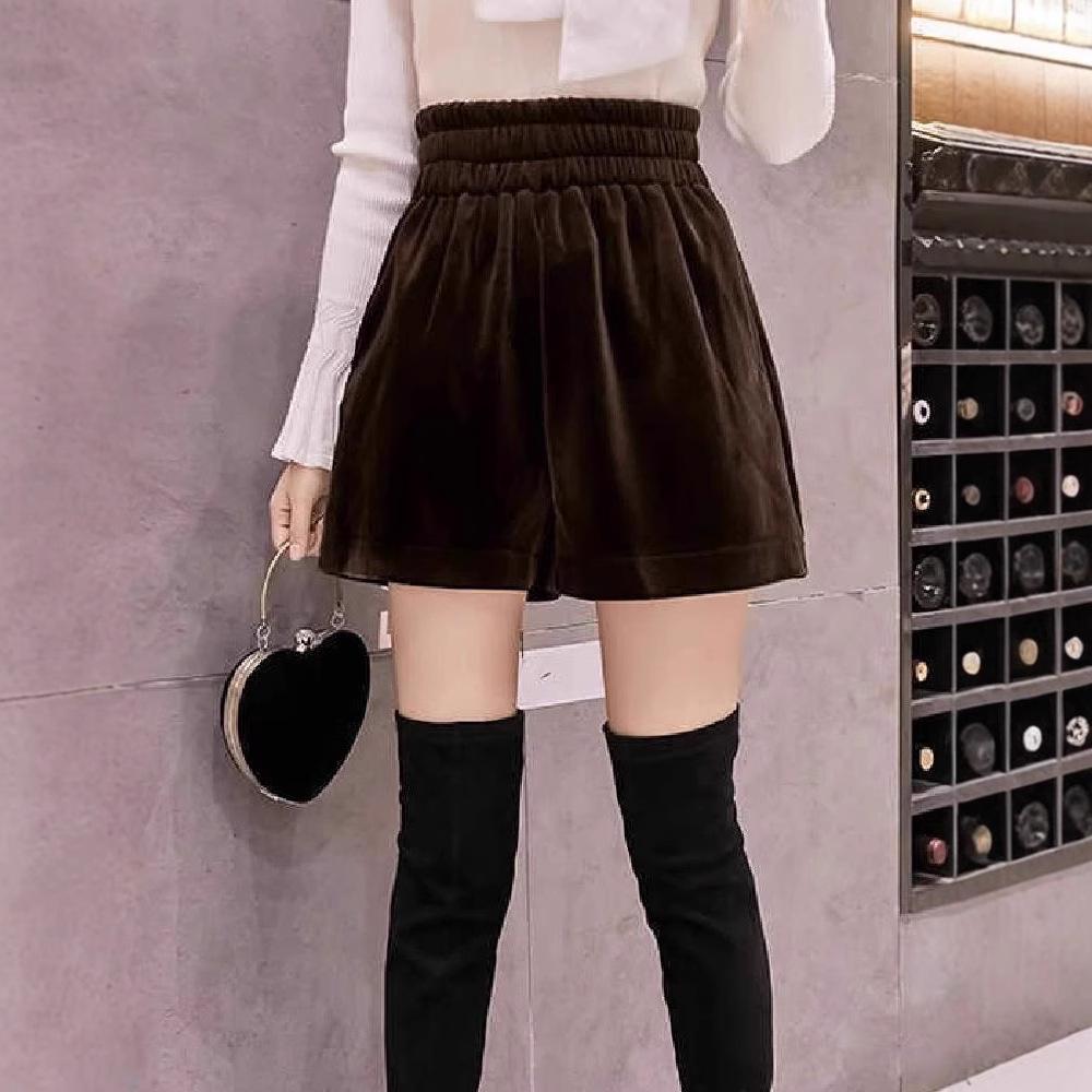 

Golden Velvet Women s High-Waisted Wide-Leg Shorts for Autumn/Winter XL