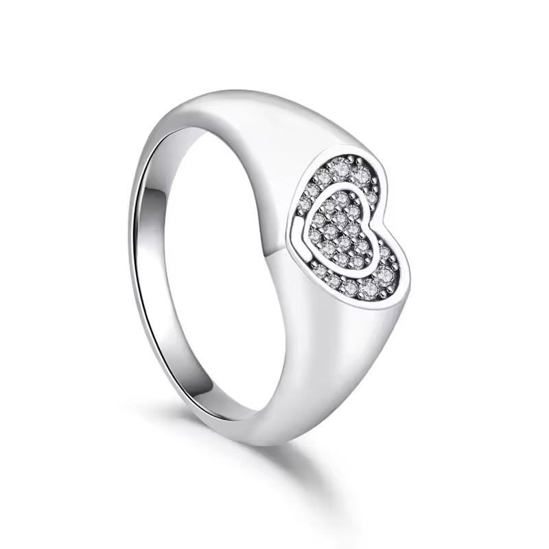 New 925 Silver Shiny Classic Square Crown Heart-shaped Ring Exquisite Luxury Charm Jewelry Holiday Surprise Gifts