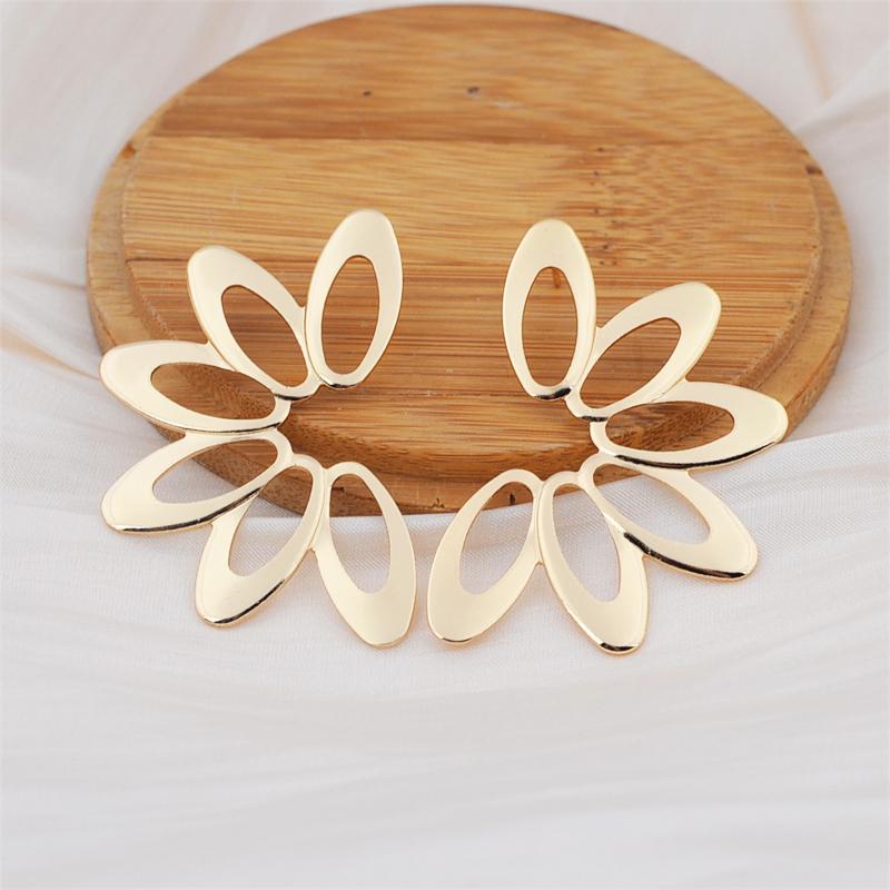 Gold Color Hollow Flower Dangle Earrings for Women Irregular Geometric Statement Sunflower Bohemian Punk Personality Zircon