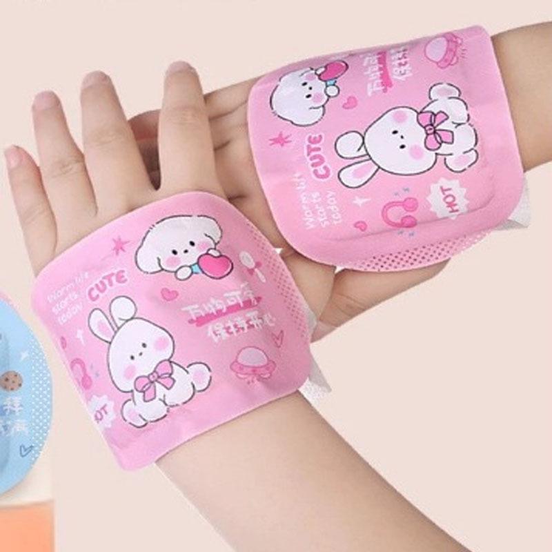 Wearable Hot Pack Hand Warmer Heating Patch for Winter Students - Disposable and Portable Warmth.