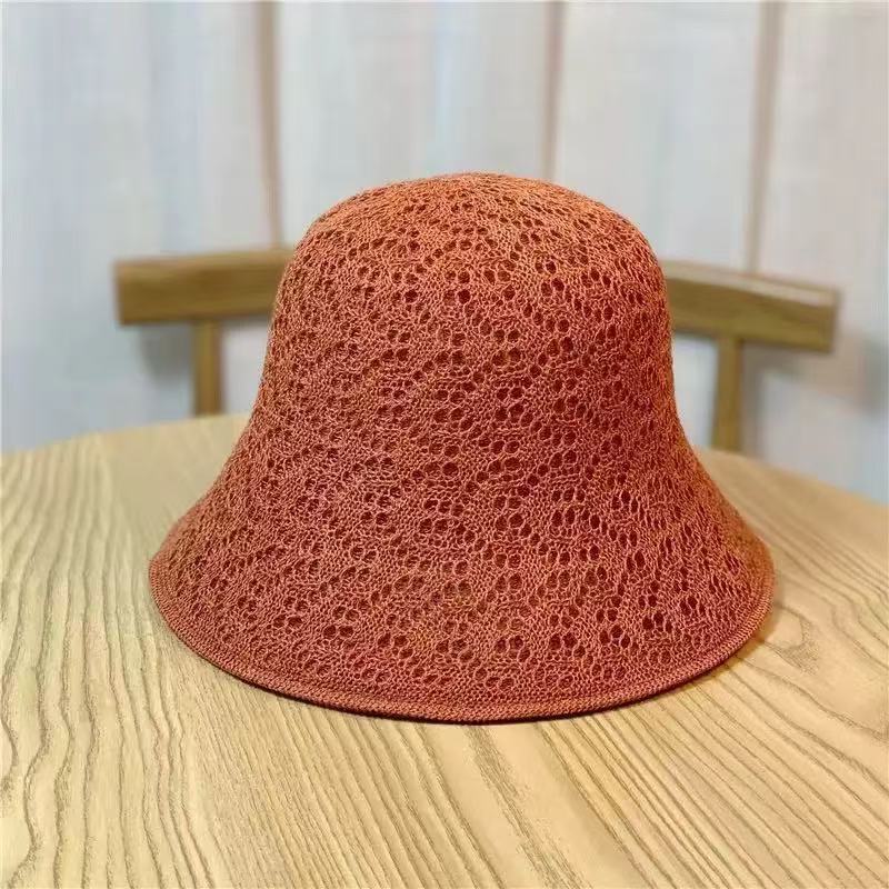 Summer new hollow retro hat women's Korean version basin hat temperament age-reducing sunscreen hat fashion solid color bucket hat