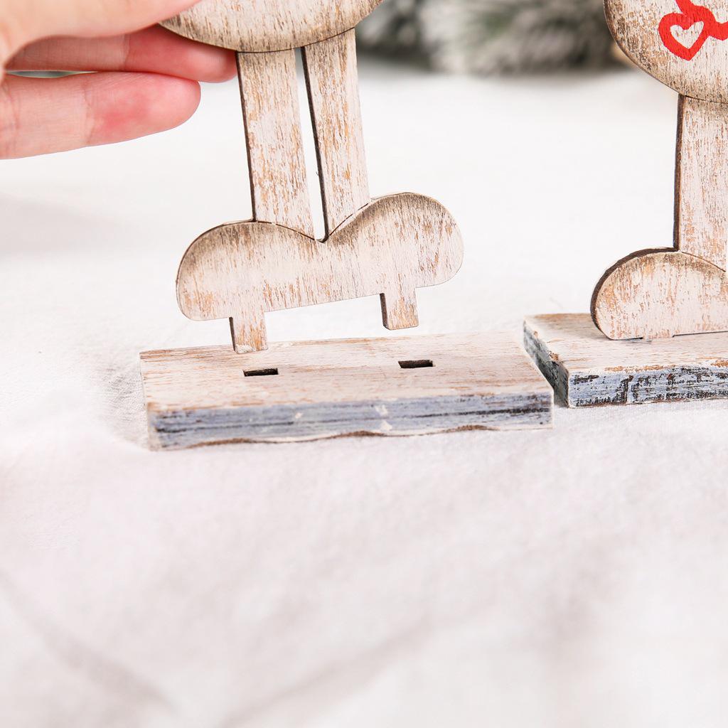 Retro Style Wooden Christmas Reindeer Decorations - Ideal for Hotel Window Displays and Desktop Ornaments