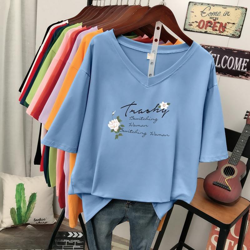 Short-sleeved T-shirt for Women, Large Size, Loose and Slimming, Printed V-neck Top