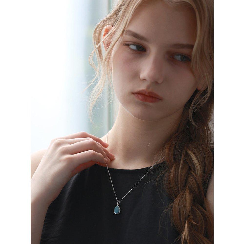 Murmur Necklace 06