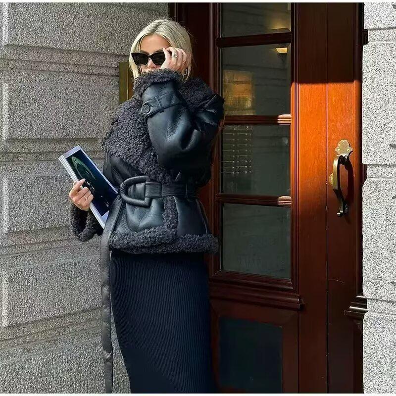 Evropský a americký dámský kožešinový jednodílný kabát s páskem - Podzim/zima 2024 Streetová móda