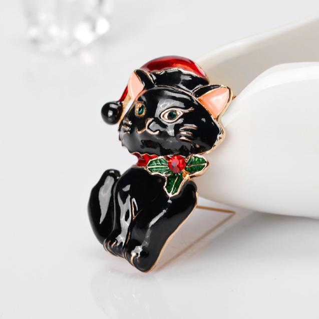New Korean Retro Cute Christmas Cat Brooch with Personalized Animal Chest Flower