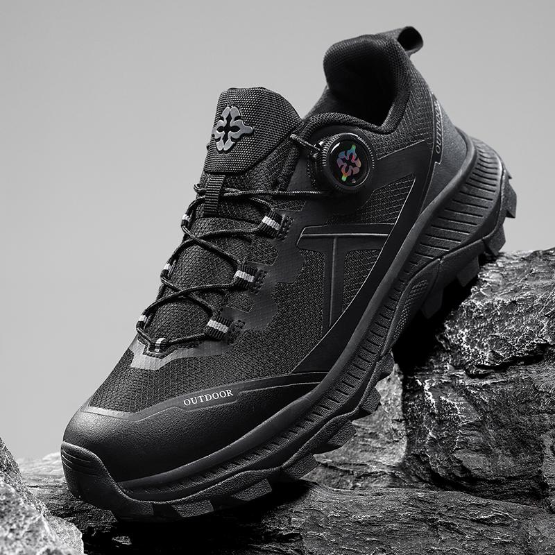 Men's Outdoor Climbing Shoes with Rotating Buckle Off-Road Hiking Running Sports Shoes for Travel