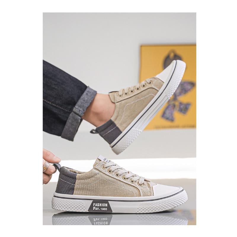 Canvas Shoes Men‘s Spring Breathable Versatile Low-Top Board Shoes Sports Casual Student Cloth Shoes Lightweight.
