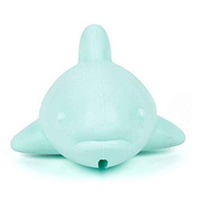 Giocattolo Puzzle Interattivo per Gatti con Funzione Dispenser di Premi in Silicone Design a Forma di Pesce da Masticare Promuove l'Esercizio Fisico e la Stimolazione Mentale