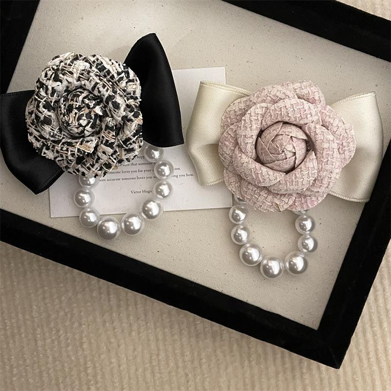 Small Fragrant Shiny Bead Bow Camellia Brooch Black Mourning Bow Tie Brooch