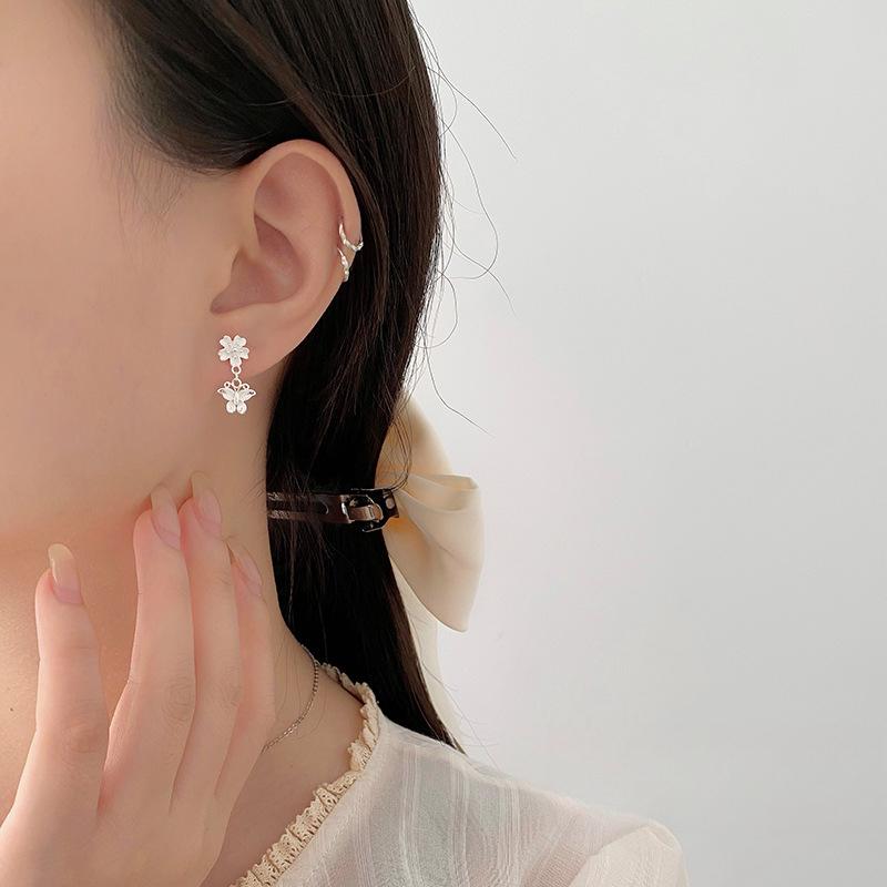 Exquisite Flowers Butterfly Earrings for Women with Light Luxury High-end Temperament Sweet Earrings