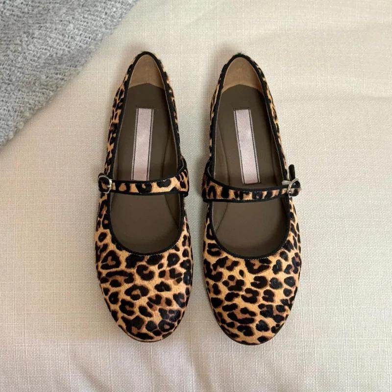 Fashion 2025 New Retro Round Head Ballet Shallow Mouth One Word Buckle Flat Leopard Print Single Shoes Woman