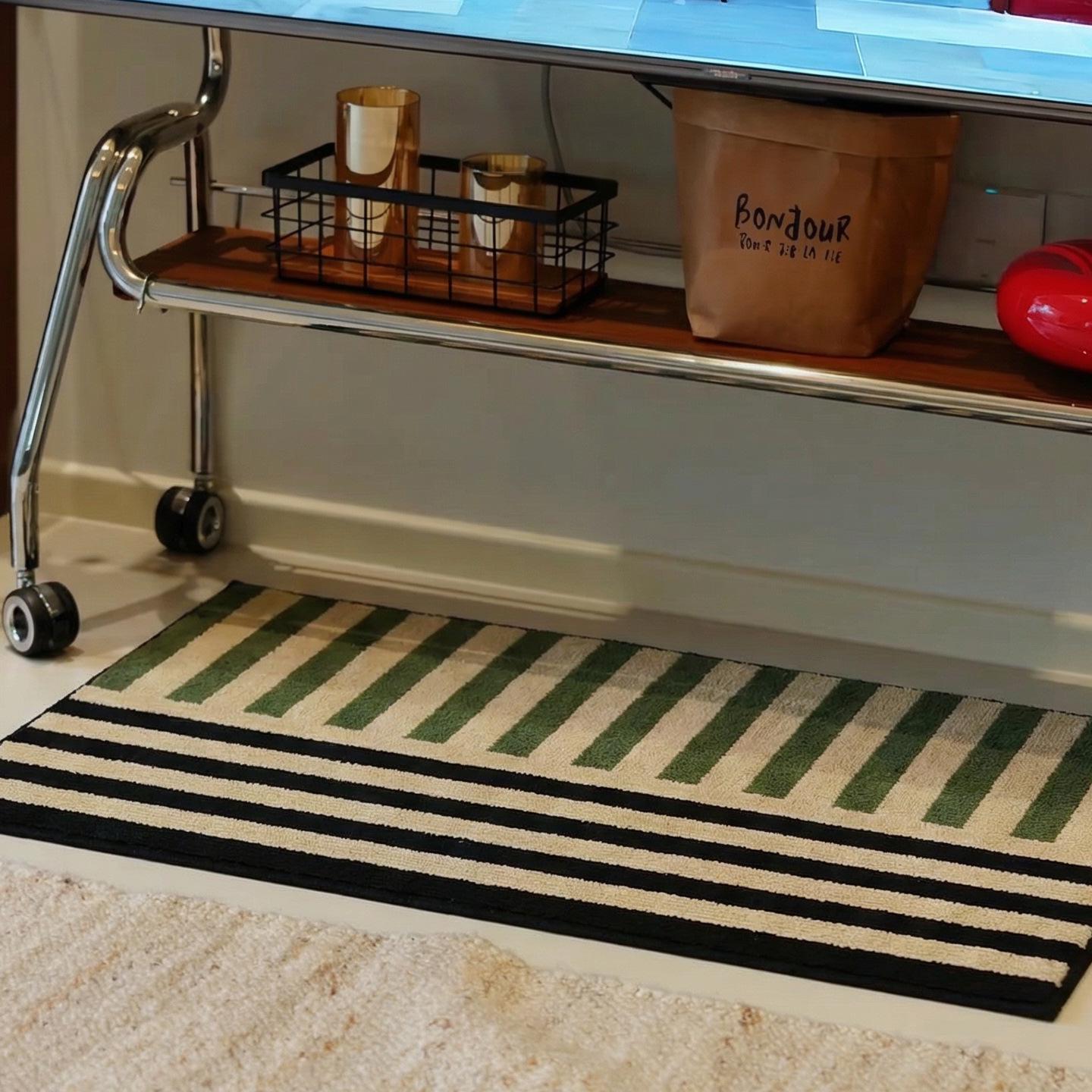 Nordic Style Non-Slip Water Absorbing Bathroom and Entryway Mat 45x70 cm