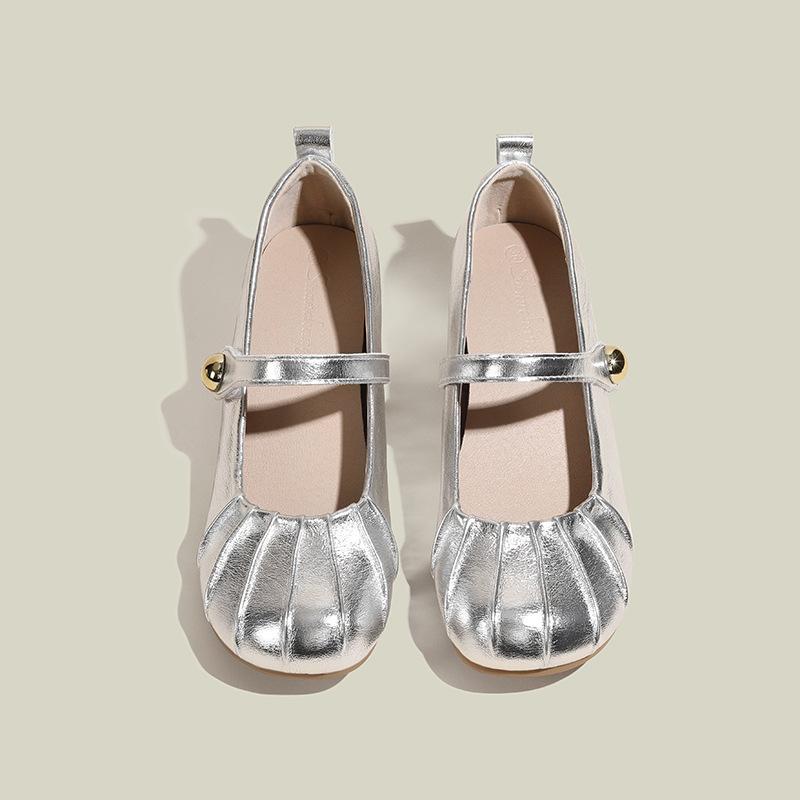

inner height increase 5cm soft sole wrinkled single shoes women s new versatile one-word buckle shallow mouth grandma shoes small size 32334 39 срібний