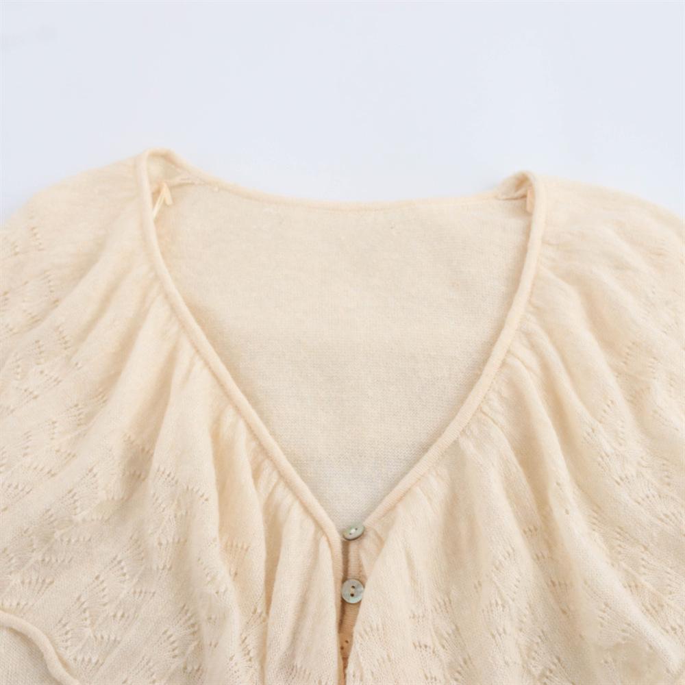 2025 Spring Women's V-Neck Knit Top with Layered Decoration - Sweet and Simple Style