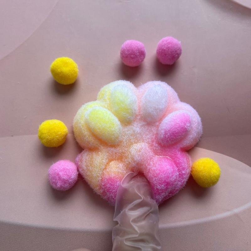 Cute Squeeze Cat Paw Toy Kawaii Dazzling Cat Paw Decompressing Toy Stress Relief Relax Toys Small Party /birthday Gift Wholesale