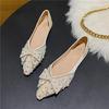 Dámské jarní ploché boty s kamínky se špičatou špičkou - Svatba, družička a elegantní společenské boty